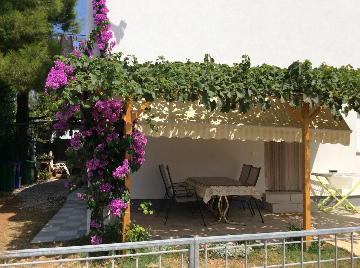 Apartment Emma Medulin Exterior foto